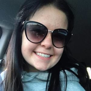 Meet your Posher, Ellen